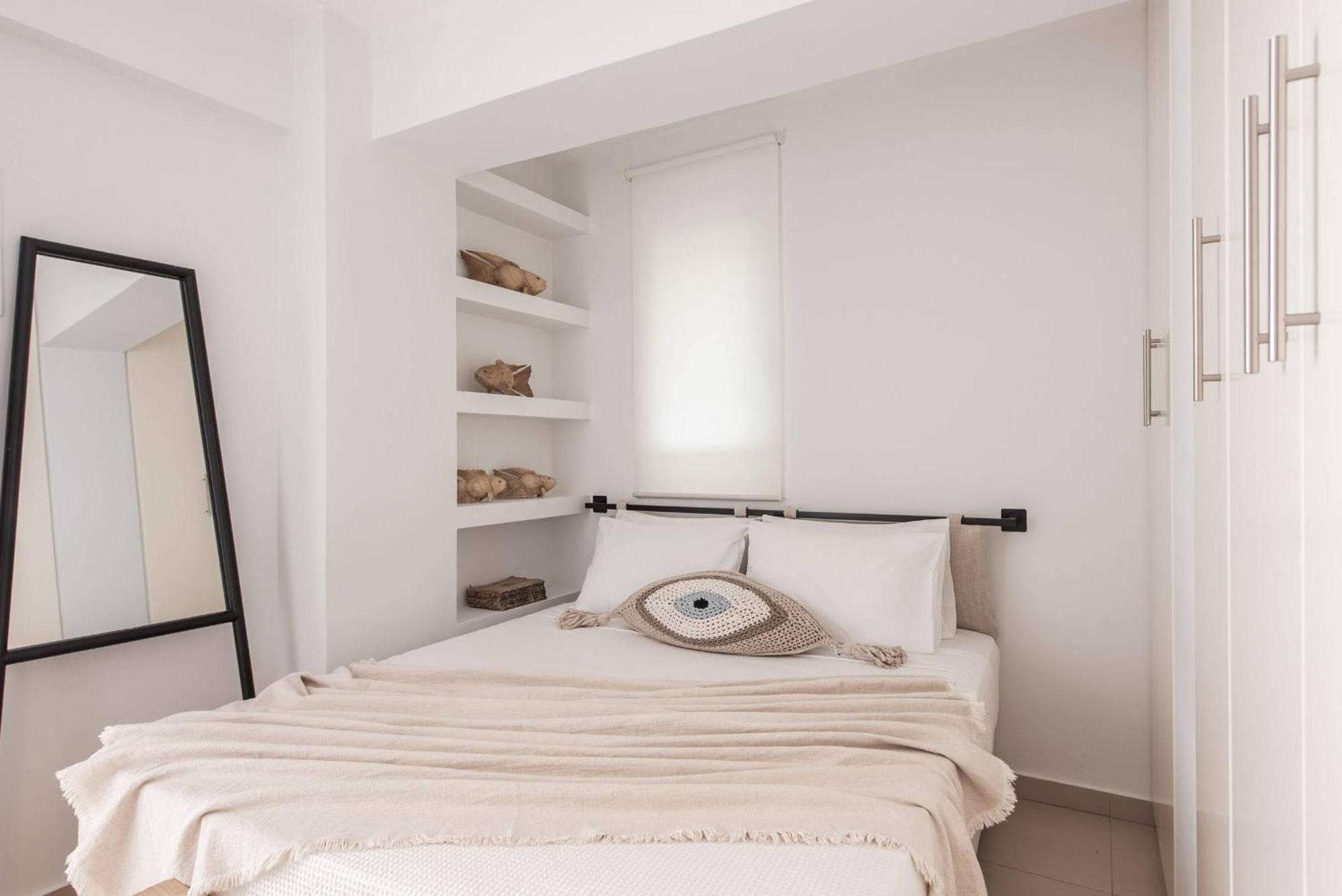 Bliss Living Apartment Vouliagmeni Ruang foto